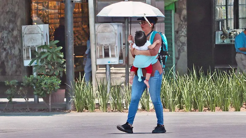 Trabajadoras, fuertes, inquebrantables: CDMX celebró a las mamás en su día [Fotorreportaje]